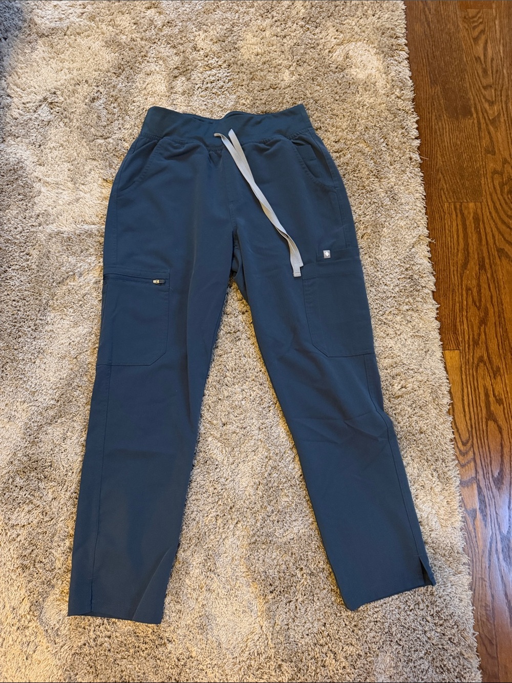 Figs Women's Navy Drawstring Cargo Joggers